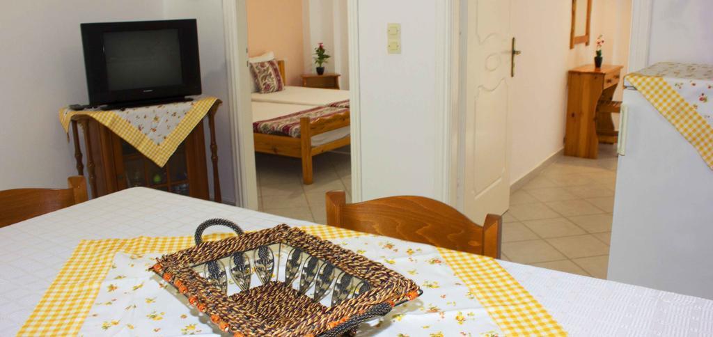 Mersina Apartments Keri Zewnętrze zdjęcie