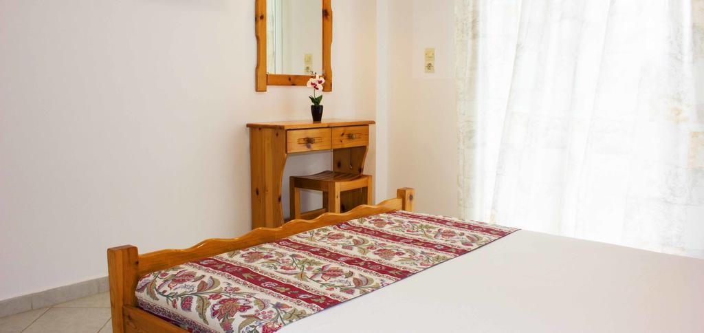 Mersina Apartments Keri Zewnętrze zdjęcie